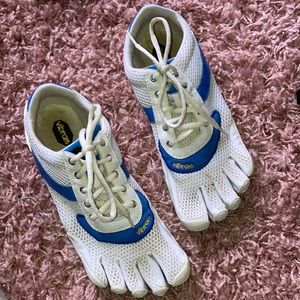 VIBRAM FIVE FINGERS SPEED SHOES